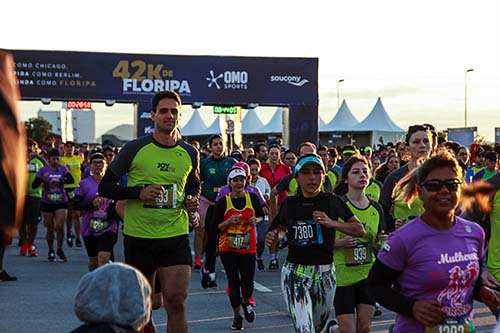 Maratona - Maratona Internacional de Florianópolis movimenta a cidade no feriado de Corpus Christi